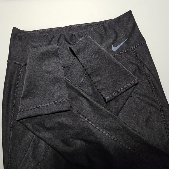 Nike Black Dri-Fit Leggings - Picture 10 of 16